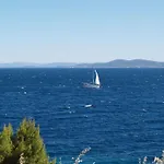Okrug Gornji Near Sea Apartment