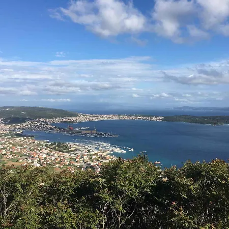 Okrug Gornji Near Sea דירה *
