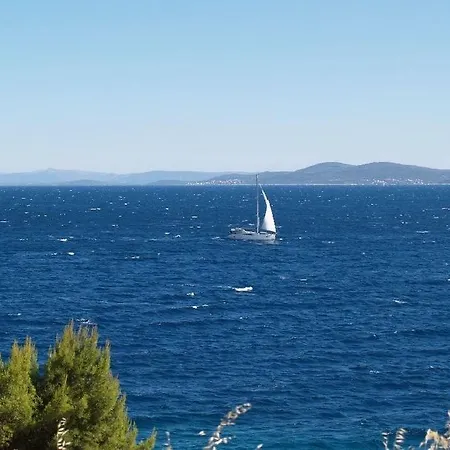Okrug Gornji Near Sea דירה